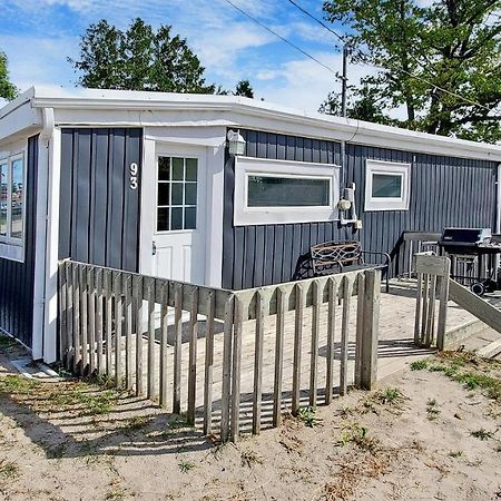 Main Beach River Retreat - Wasaga Beach 1 - Main Strip - 93 Mosley St 외부 사진