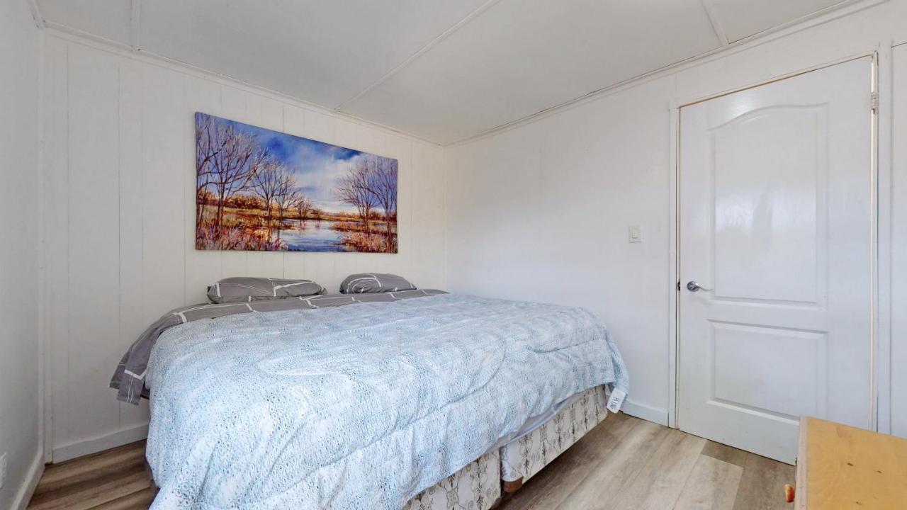 Main Beach River Retreat - Wasaga Beach 1 - Main Strip - 93 Mosley St 외부 사진