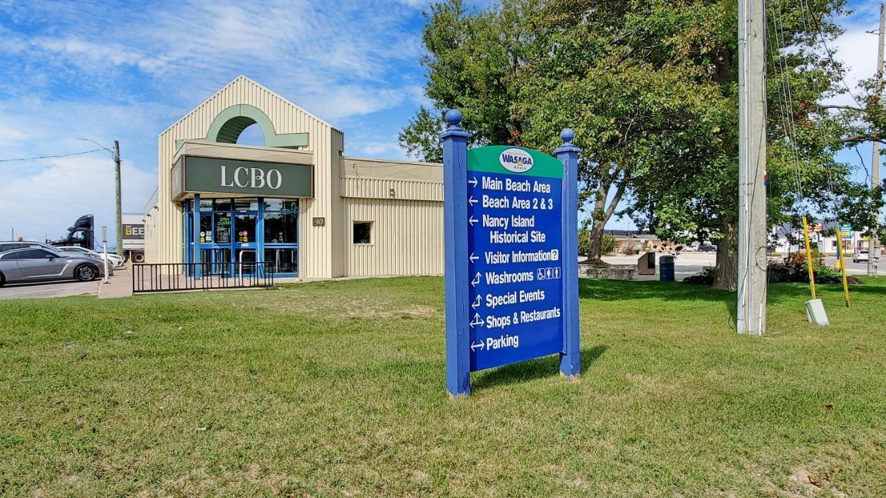 Main Beach River Retreat - Wasaga Beach 1 - Main Strip - 93 Mosley St 외부 사진