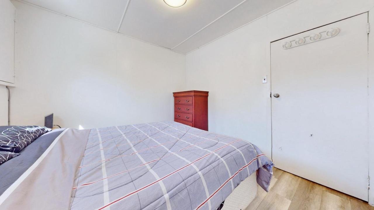 Main Beach River Retreat - Wasaga Beach 1 - Main Strip - 93 Mosley St 외부 사진